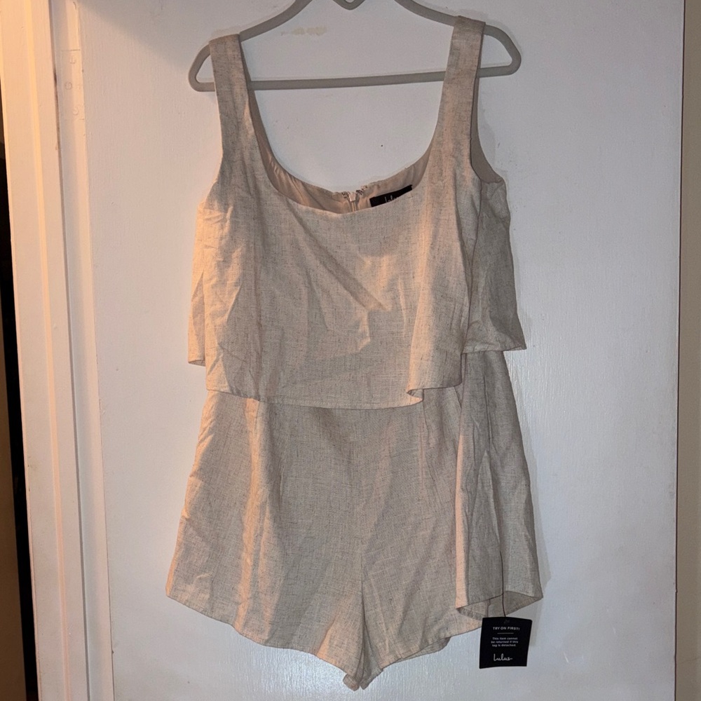 Lulu's Cream romper - Picture 1 of 6